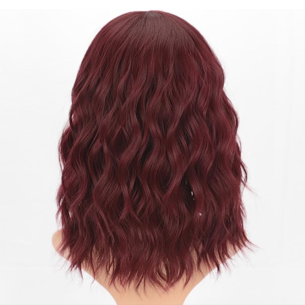 NWT- AISI HAIR Wig